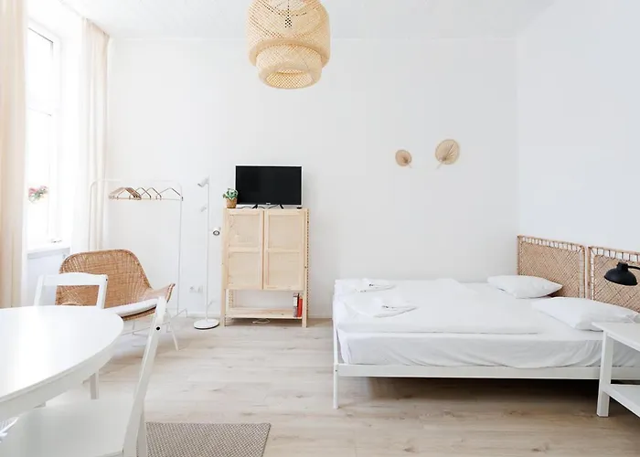 Wohnen Im 15 Ruhig Und Zentral Vienna