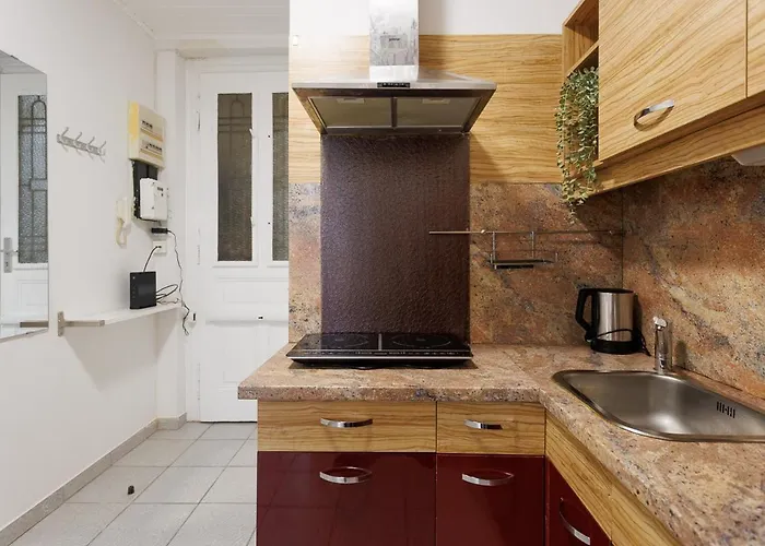 Wohnen Im 15 Ruhig Und Zentral Apartment Vienna